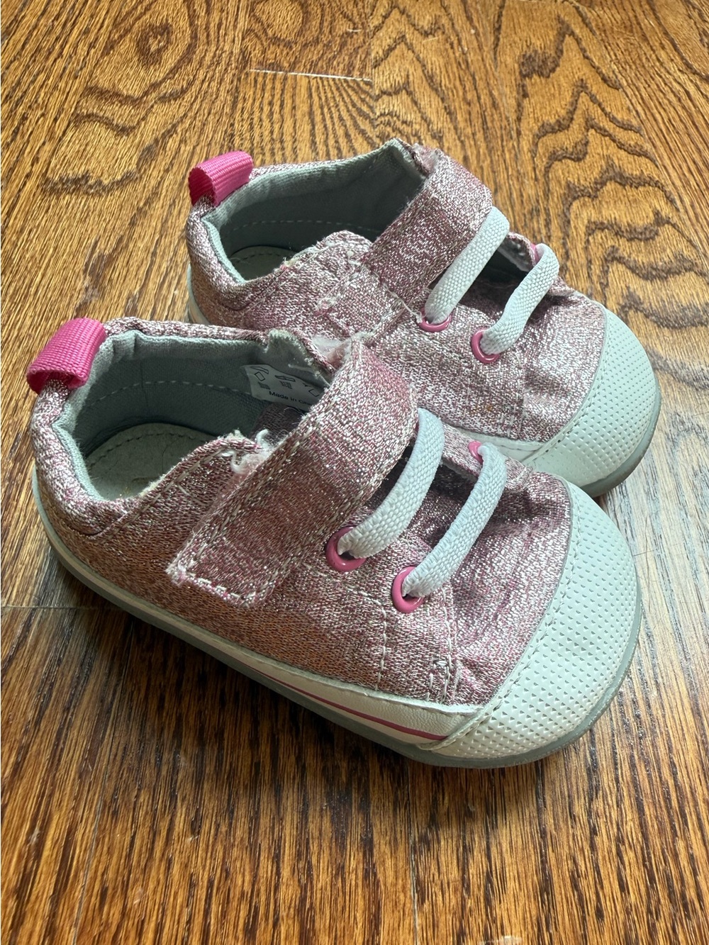 SKR Pink Glitter First Walkers Sneakers Sz 4